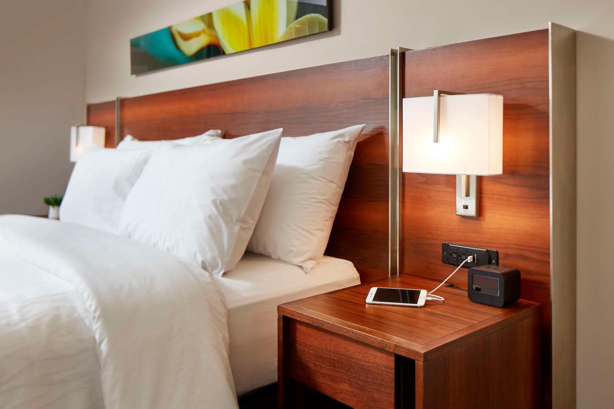 Hilton Garden Inn Waikiki Beach Honolulu Eksteriør bilde